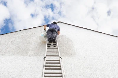 Peinture extérieure à Montgazin — façades et ravalement